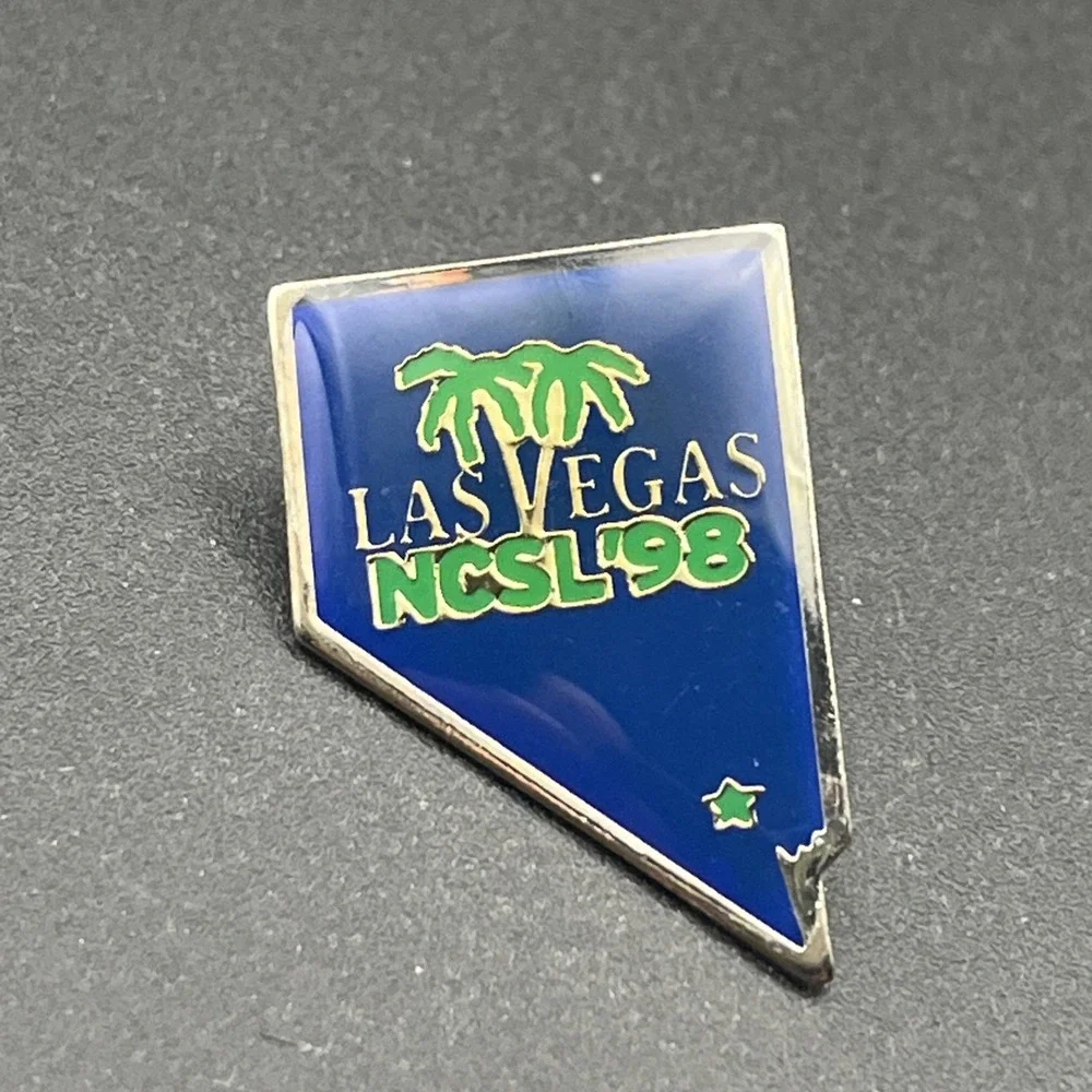 National Conference Of State‎ Legislatures Las Vegas Nevada 1998 Lapel Hat Pin